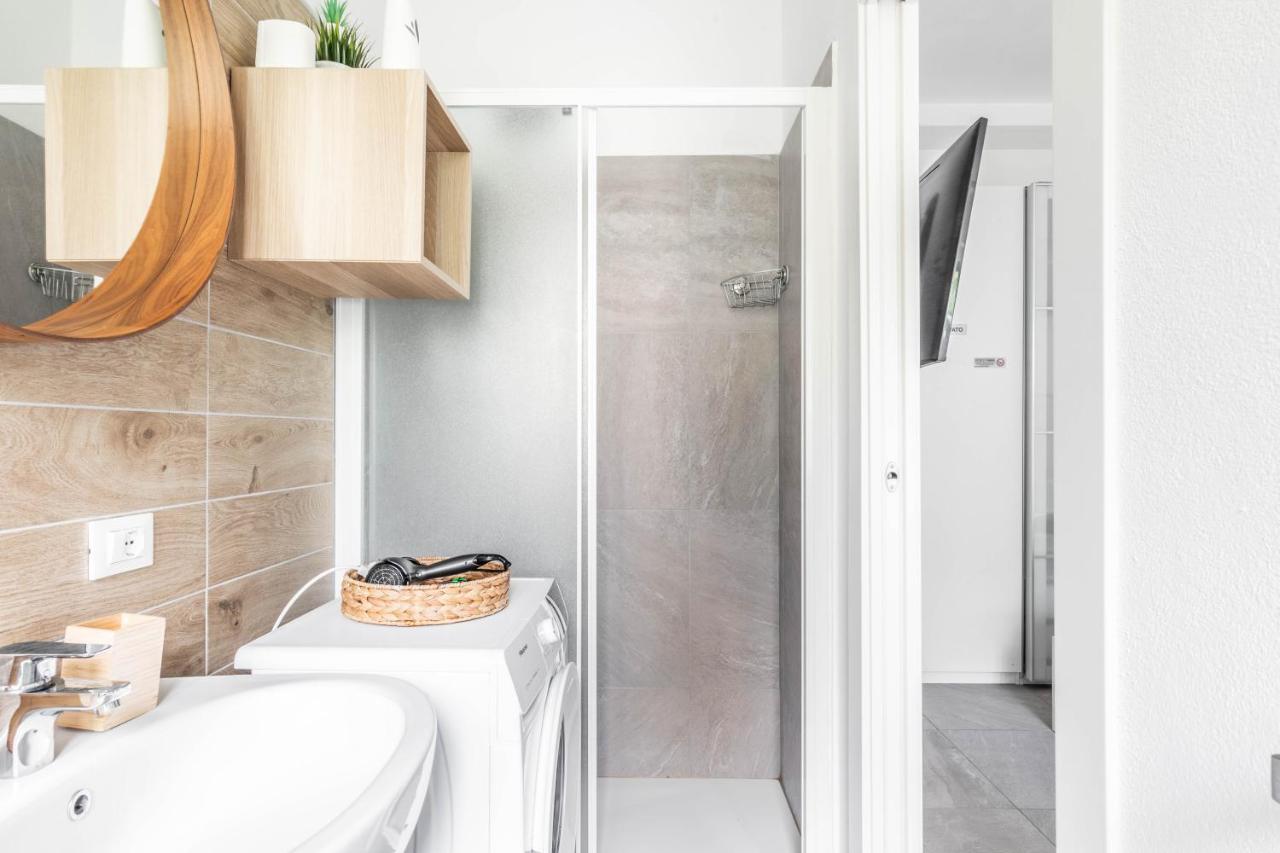 Apartamento Eden House Sansiro-Duomo Netflix & Design Milán Exterior foto