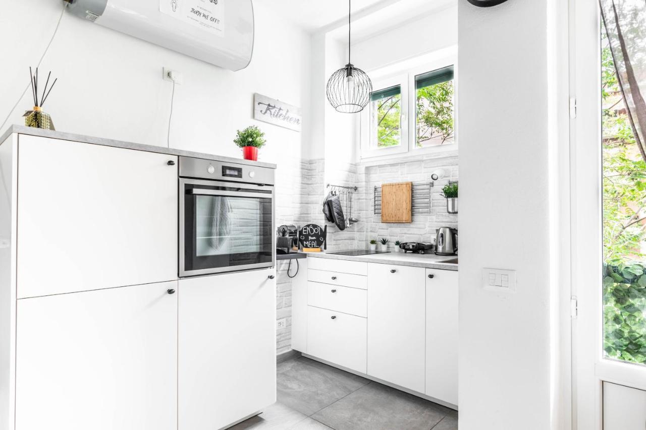 Apartamento Eden House Sansiro-Duomo Netflix & Design Milán Exterior foto